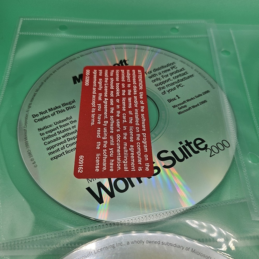 Microsoft Works Suite 2000 - Complete 7 Disc PC CD-ROM Excellent Condition VG+