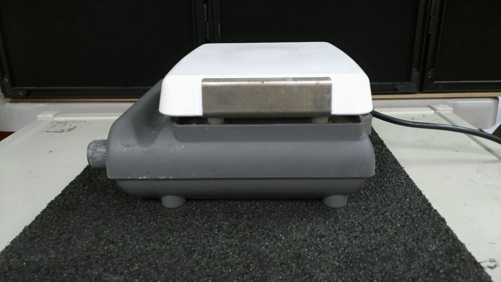 CORNING PC-410 Ceramic Top Magnetic Stirrer