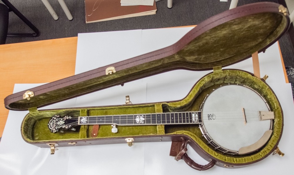 Deering John Hartford Pro 5 String Banjo (Pop On Resonator Missing) w/ Case