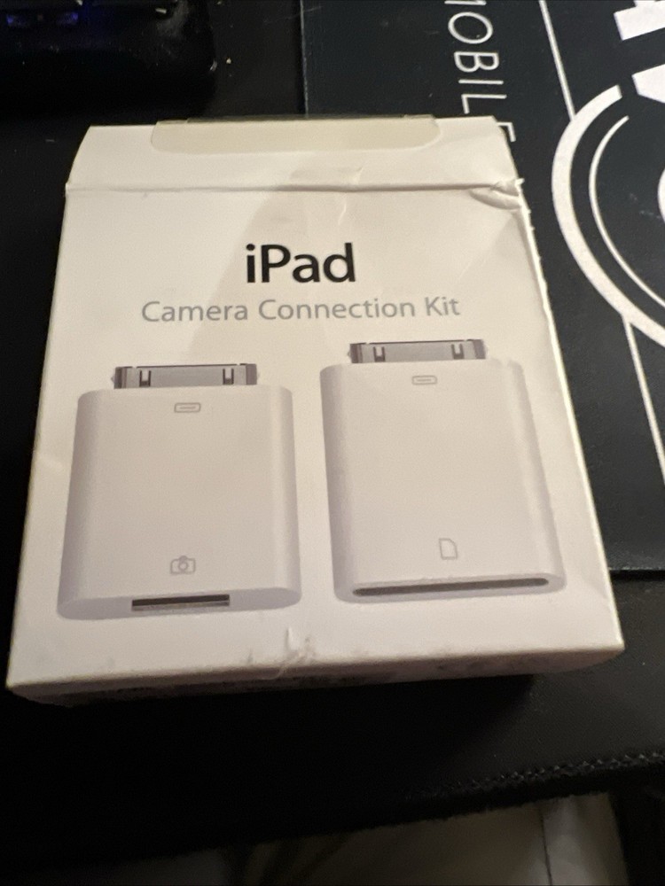 iPad Camera Connection Kit CHECK DISCRETION
