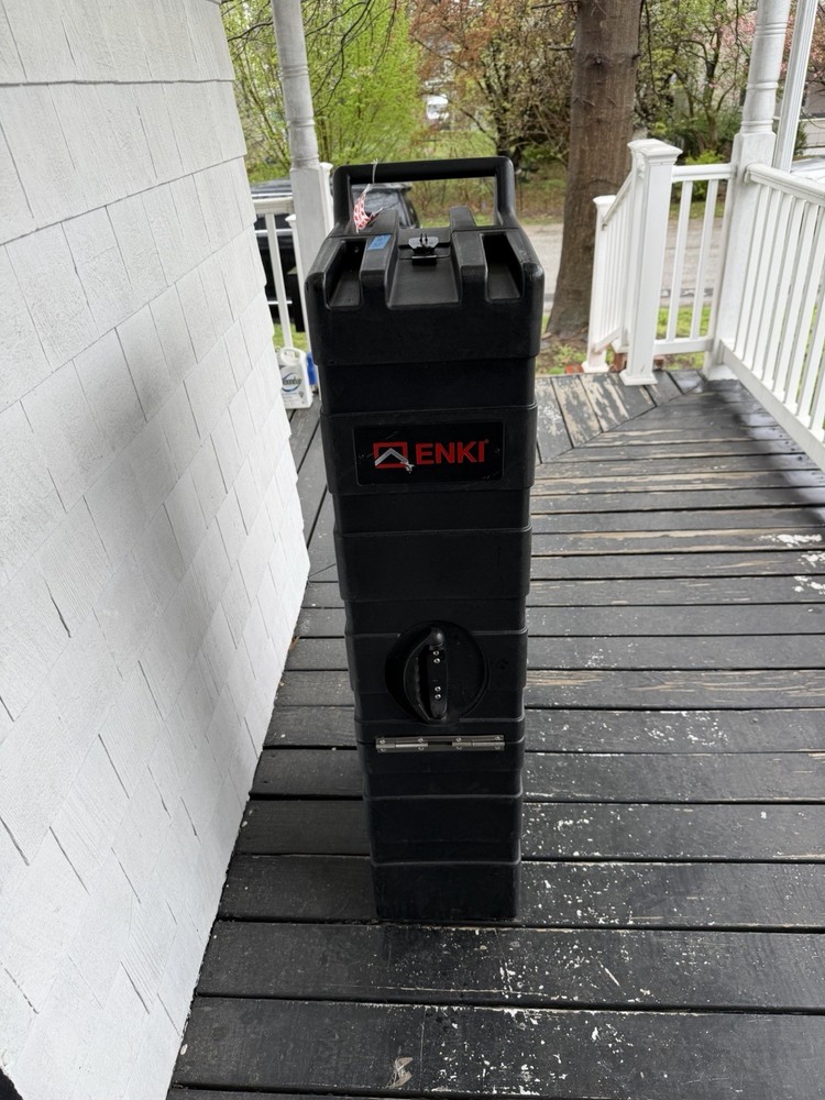 Enki 2 Guitar Road Case
