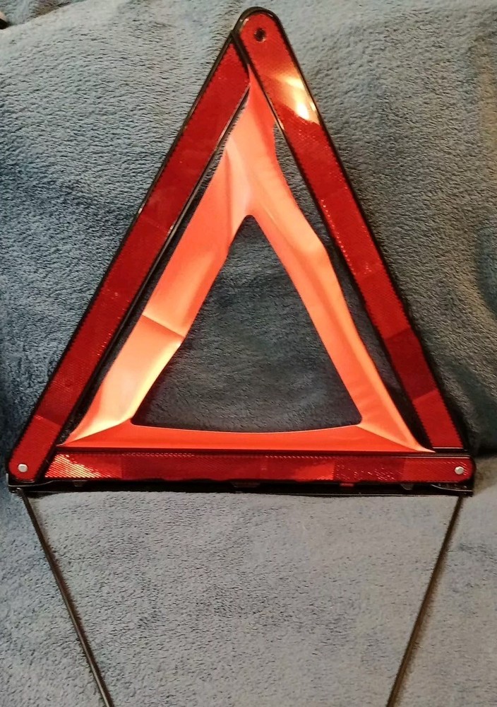 New Genuine Mercedes Warning Triangle