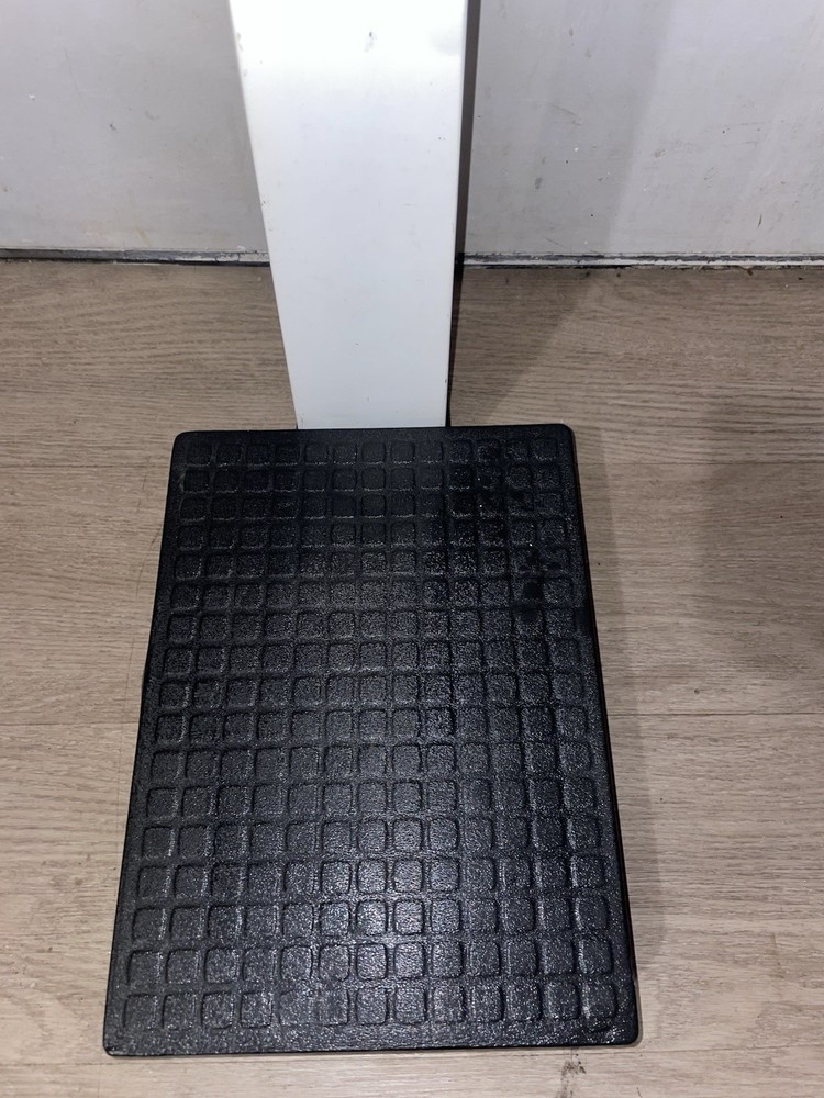 Health o meter scale, model 231S.