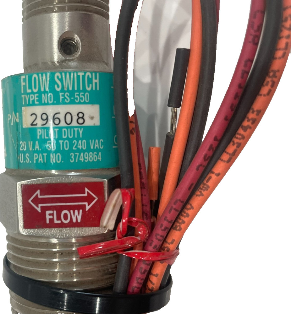 NEW GEMS 29608 FLOW SWITCH TYPE FS-550
