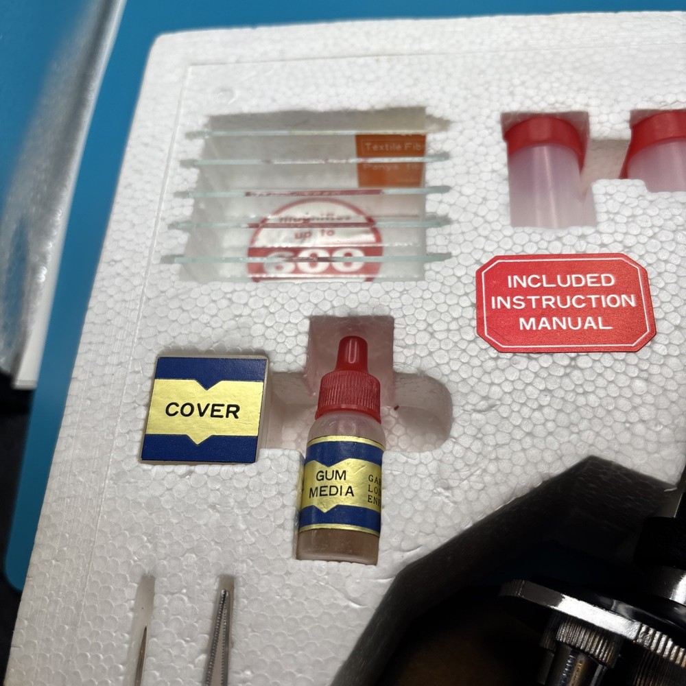 Vintage Creative Science 600 X Microscope Lab with instructions