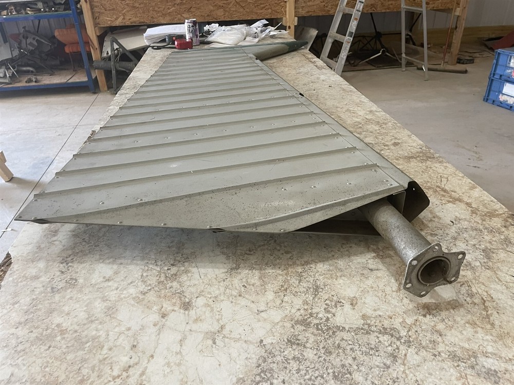 Early Cessna 180 Straight Tail Rudder