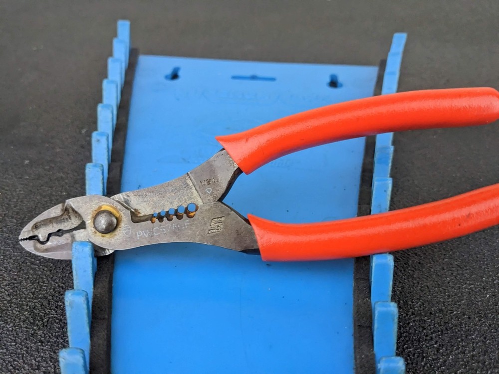 #bl907 Snap-on Tools PWCS7ACF 7" long Orange Wire Stripper Crimper Cutter