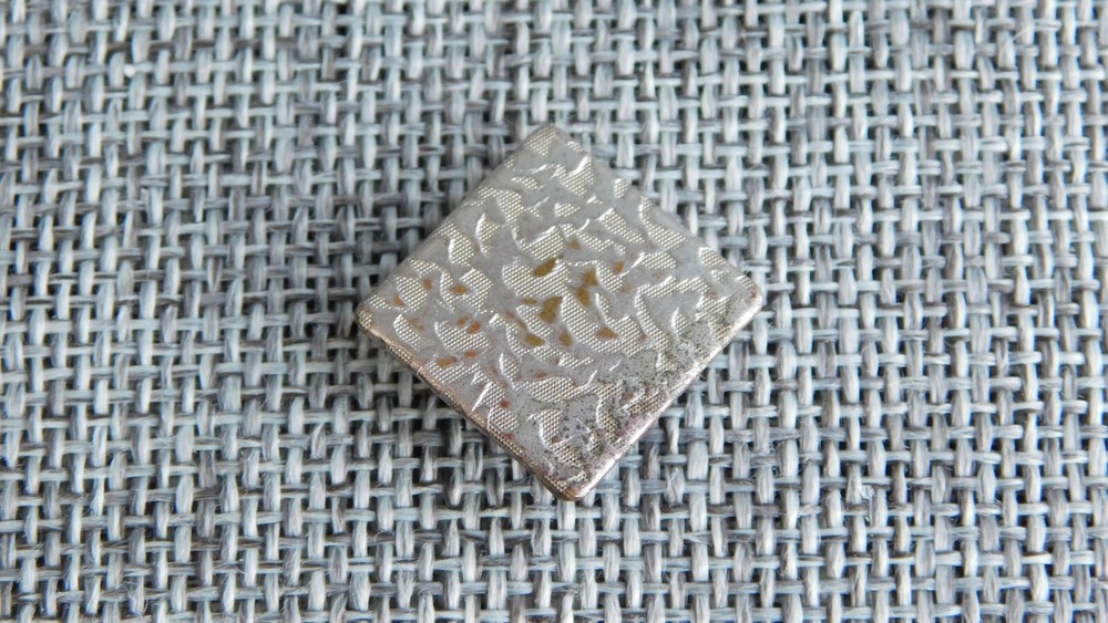 Antique Vtg "Wallpaper" Button Aprx: 3/4" #928-B