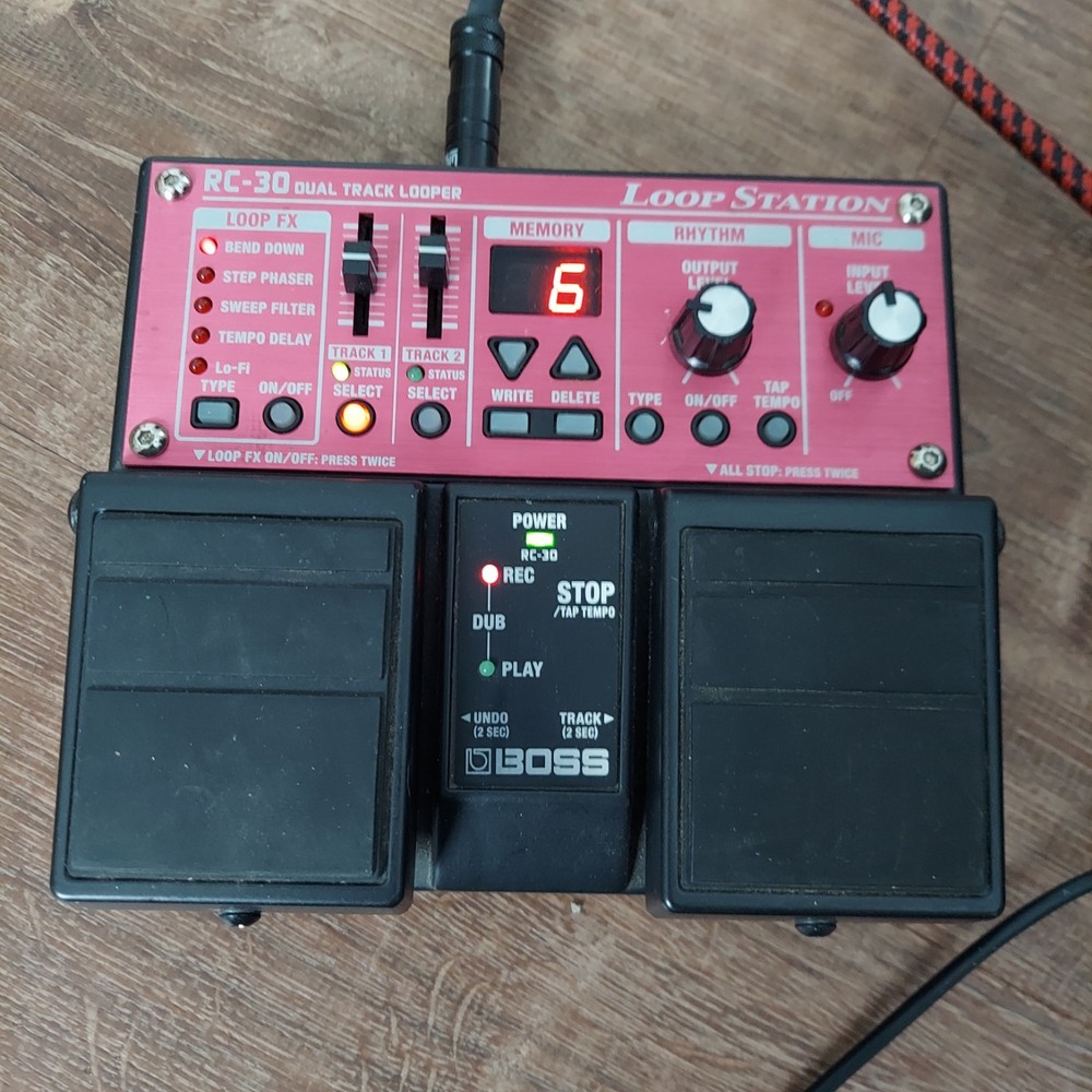 Boss RC-30 Loop Station Looper Guitar Effects Pedal