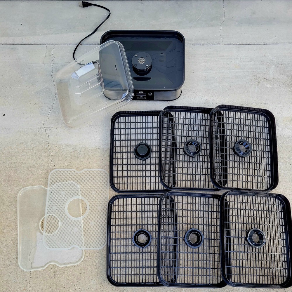 Weston 75-0401-W 6 Tray Digital Dehydrator