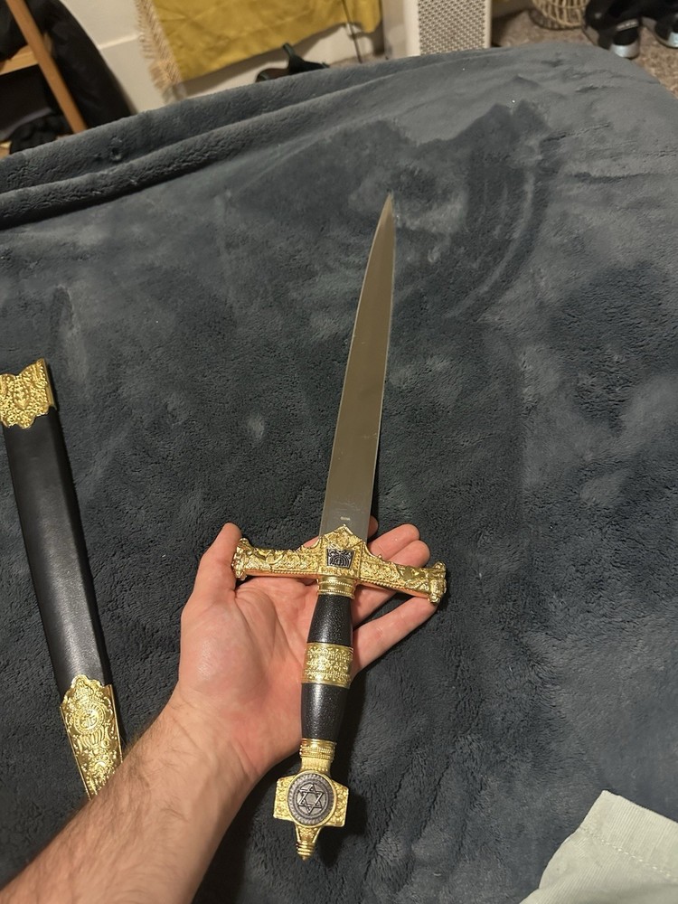 King Solomon Dagger with Scabbard T162