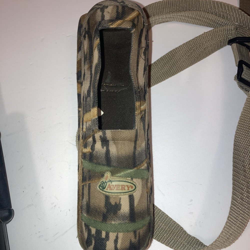 Tri-Tronics Classic 70XLS Dog Training Controller, Carrying Case With Strap B20