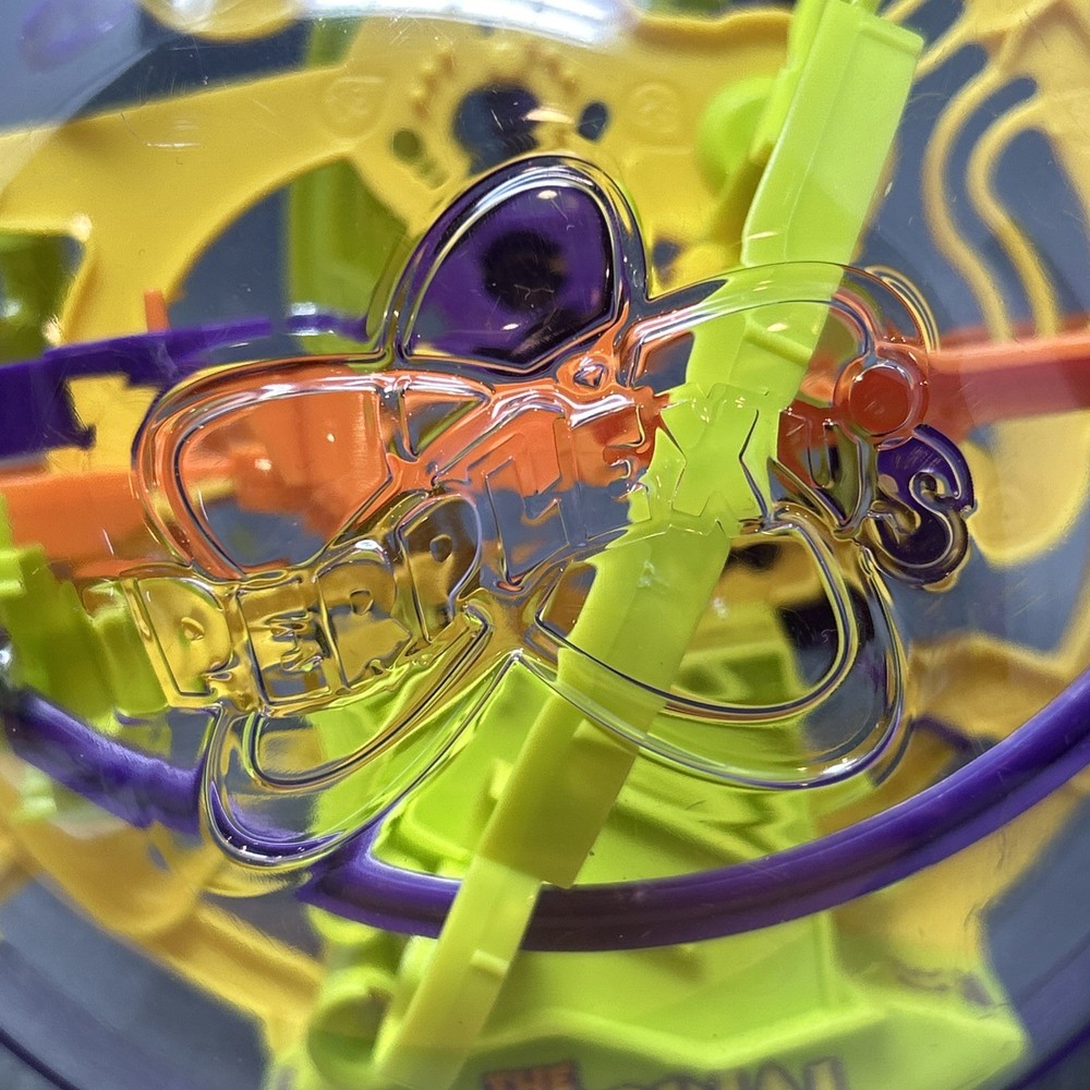 Perplexus Original 3D Maze Ball Puzzle Spin Master Brain Teaser Retro Challenge