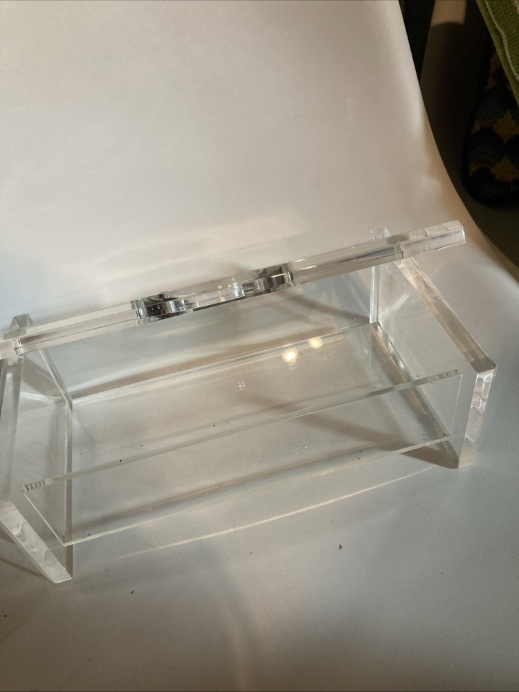 Mid Century Lucite Tissue Box Hinged Top. EUC