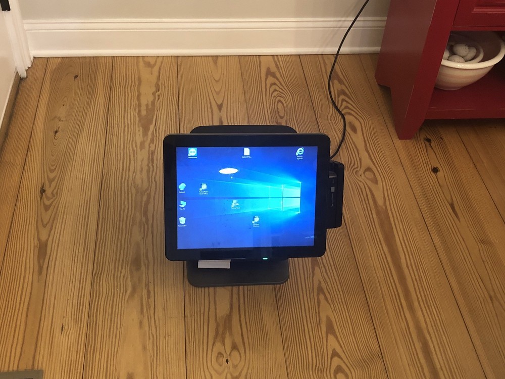 SAM4S SPT-7650 POS Touchscreen SERVER