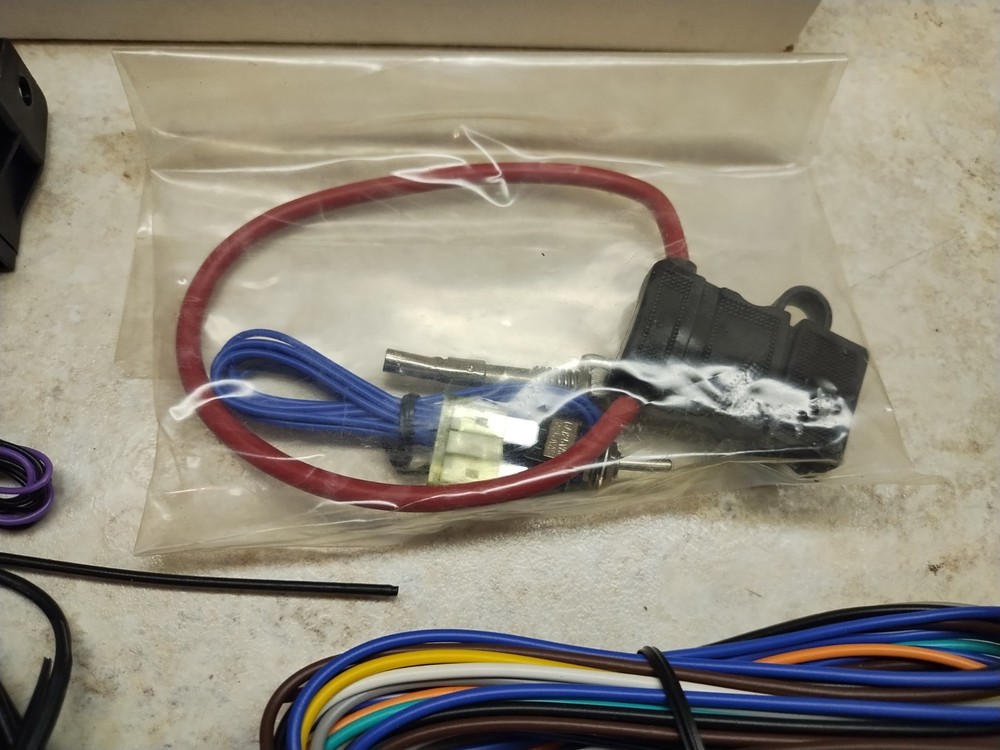 CAR REMOTE STARTER KIT P/N RS205