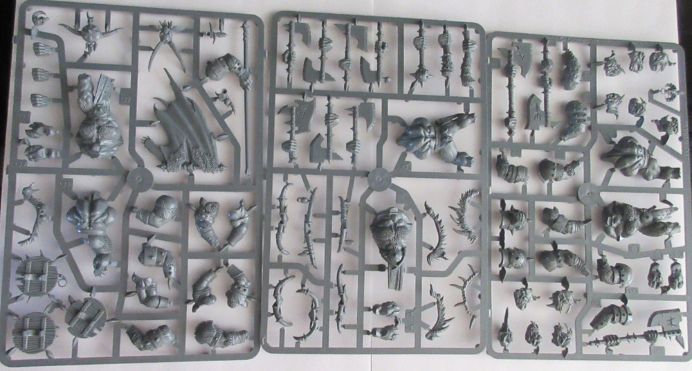 Warhammer Chaos Minotaur Herd Beastmen Brayherds on Sprues