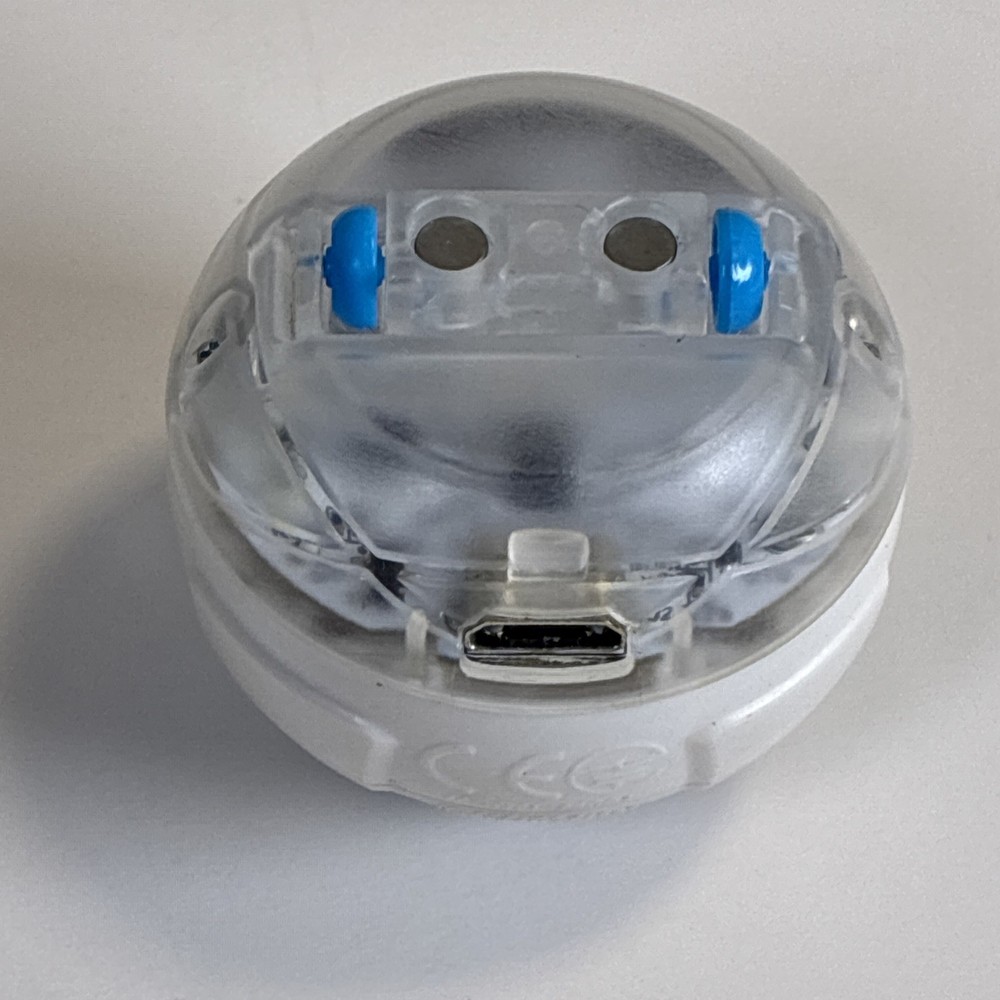 Sphero Mini M001 App-Enabled Programmable Robot Ball STEM Coding w/ Cable