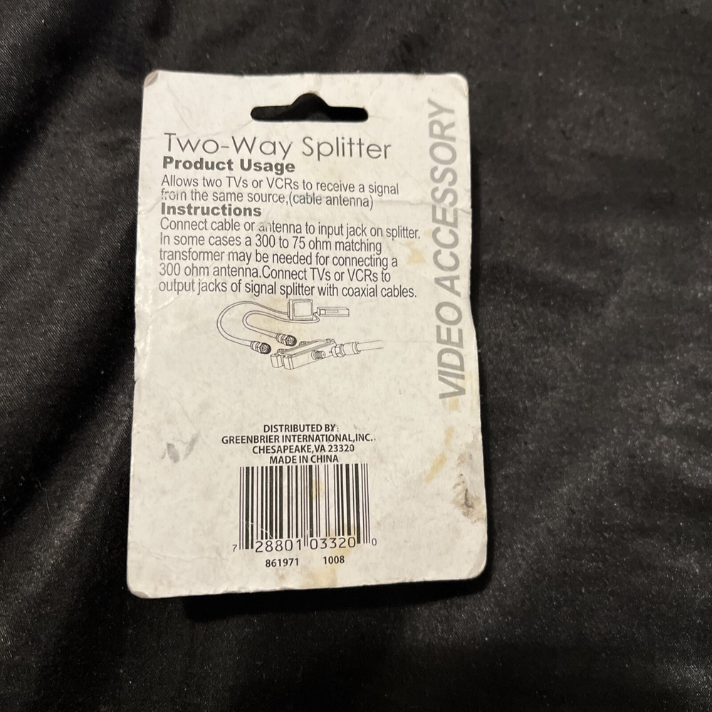 VIDEO ACCESSORY TWO WAY SPLITTER BRAND NEW