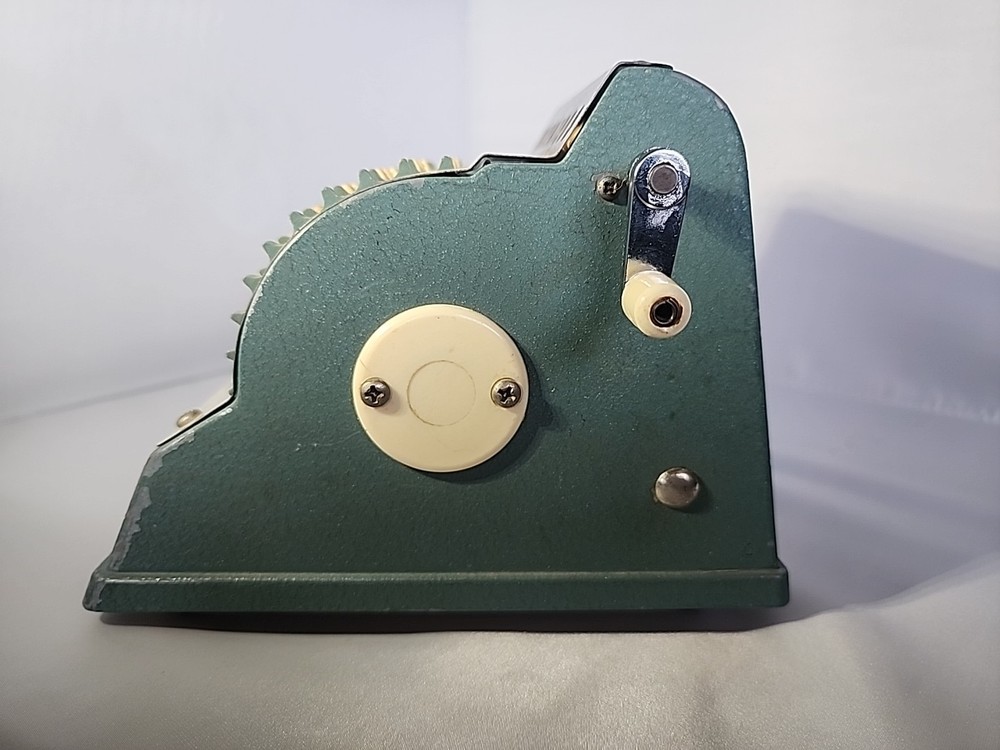 Vintage Sumit Manual Wheeled Calculator Adding Machine (Video)
