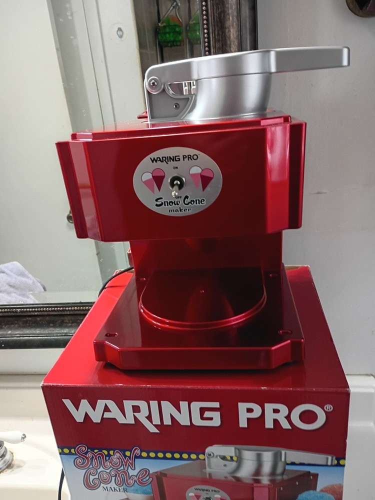 Waring Pro Snow Cone Maker