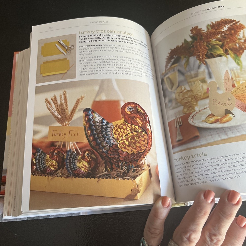 Martha Stewart 2012 Holiday Crafts Book