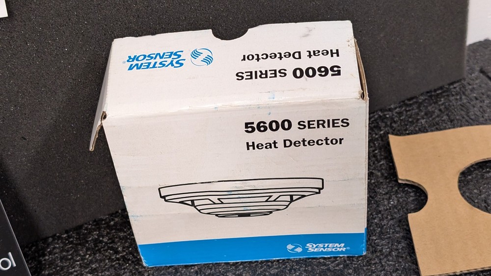 System Sensor heat detector 5600 series 5601P