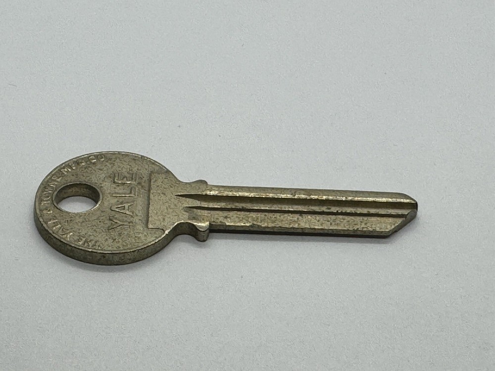 Original Yale Key Blank GBG