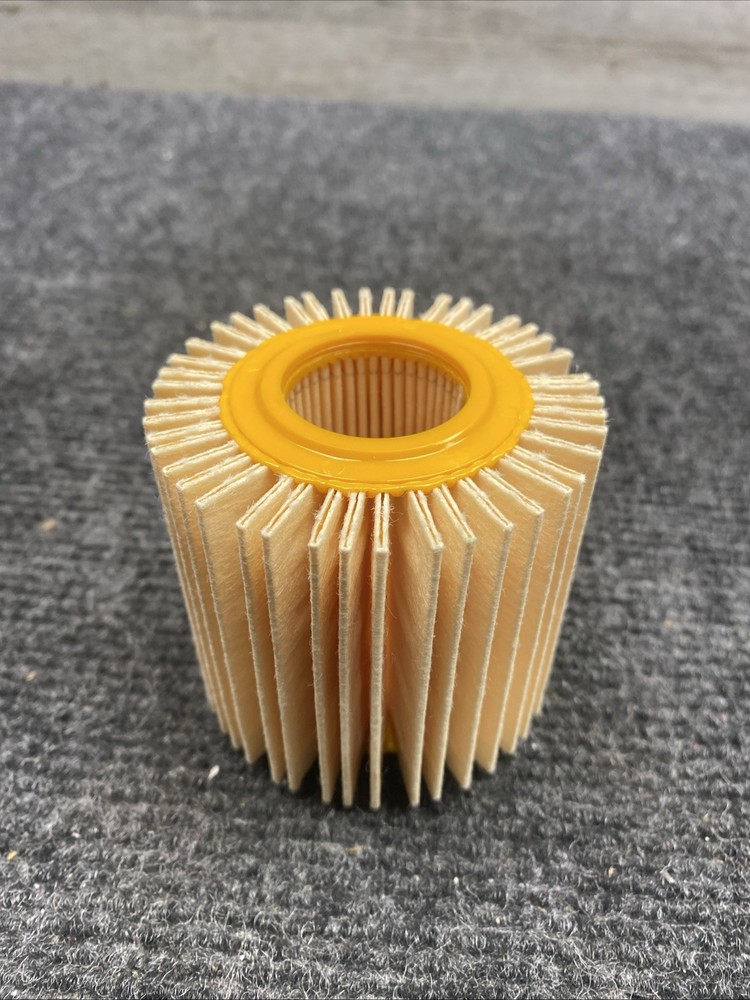 WIX 57047 Oil Filter