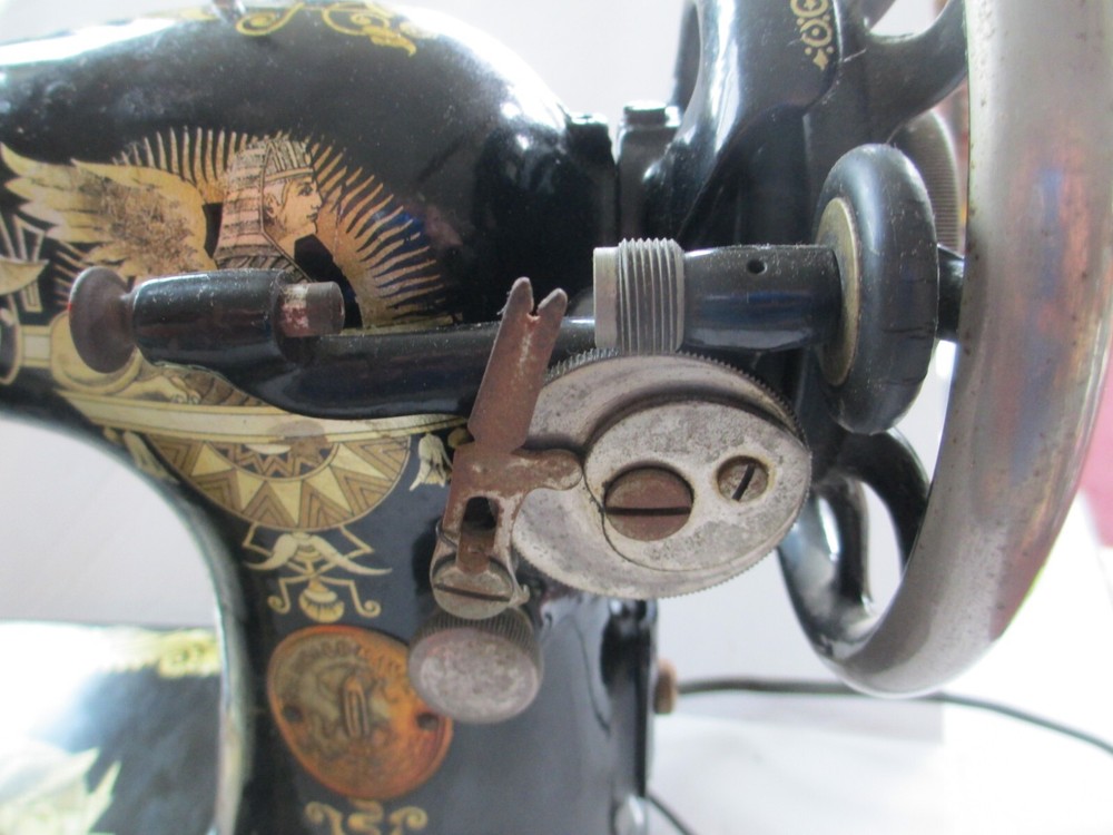 Smooth Working 1930 Singer Sphinx Sewing Machine Ser# AD038464