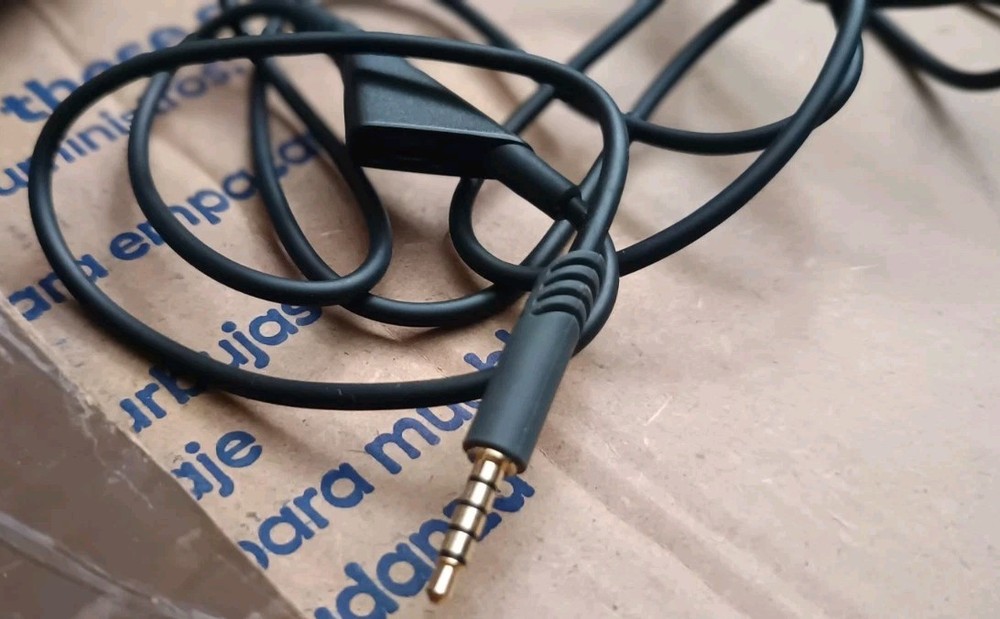 Astro A10 Gen 1 Wired Headset W/Volume Cable - NEW (NO BOX)