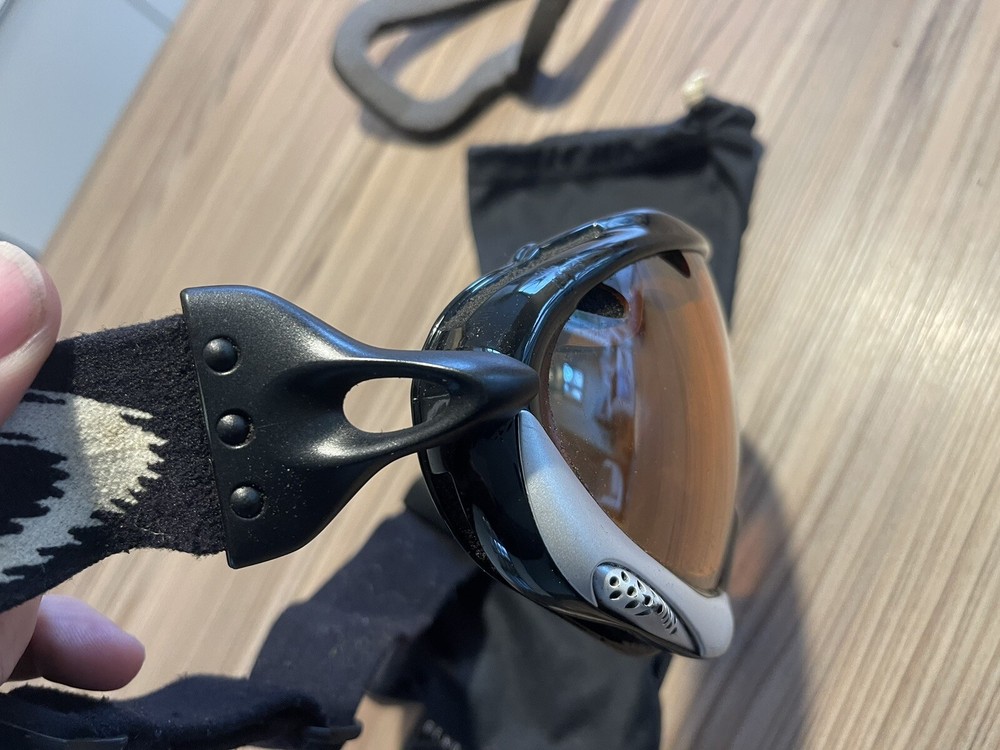 Oakley M Frame Ski Goggles Rare Ski Snowboarding