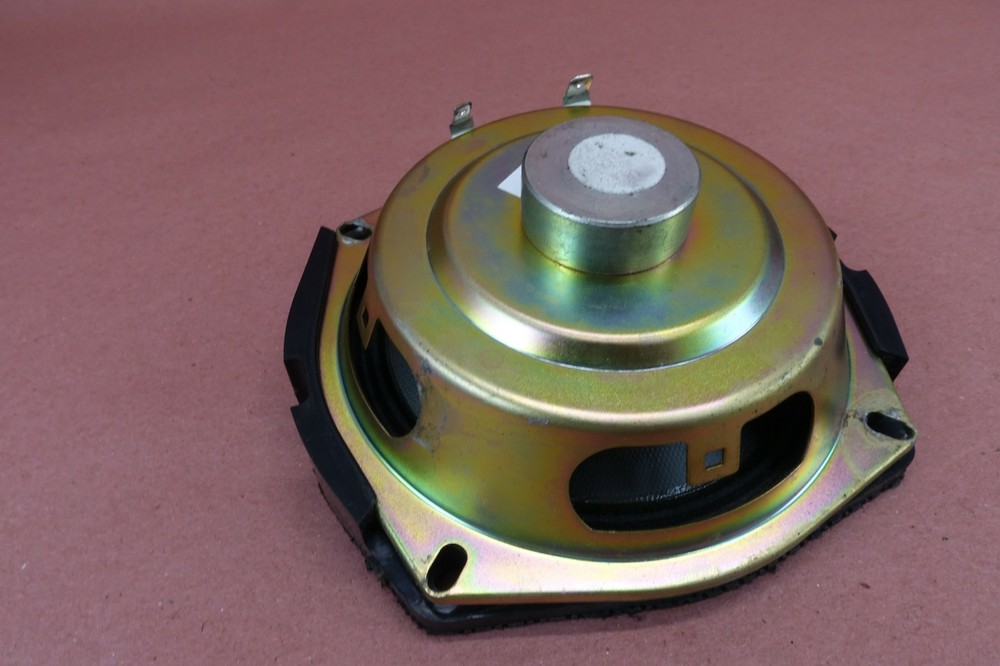 2000-2005 Harley Davidson Electra Glide AUDIO SPEAKER