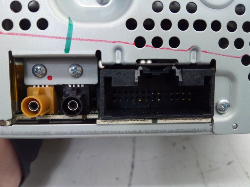 Radio/CD Changer Combo *CODE Not Available! Fits Ford Mondeo V Ba