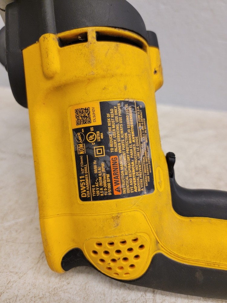 DEWALT DW511 1/2" VSR Single Speed Corded Hammerdrill W/ Handle