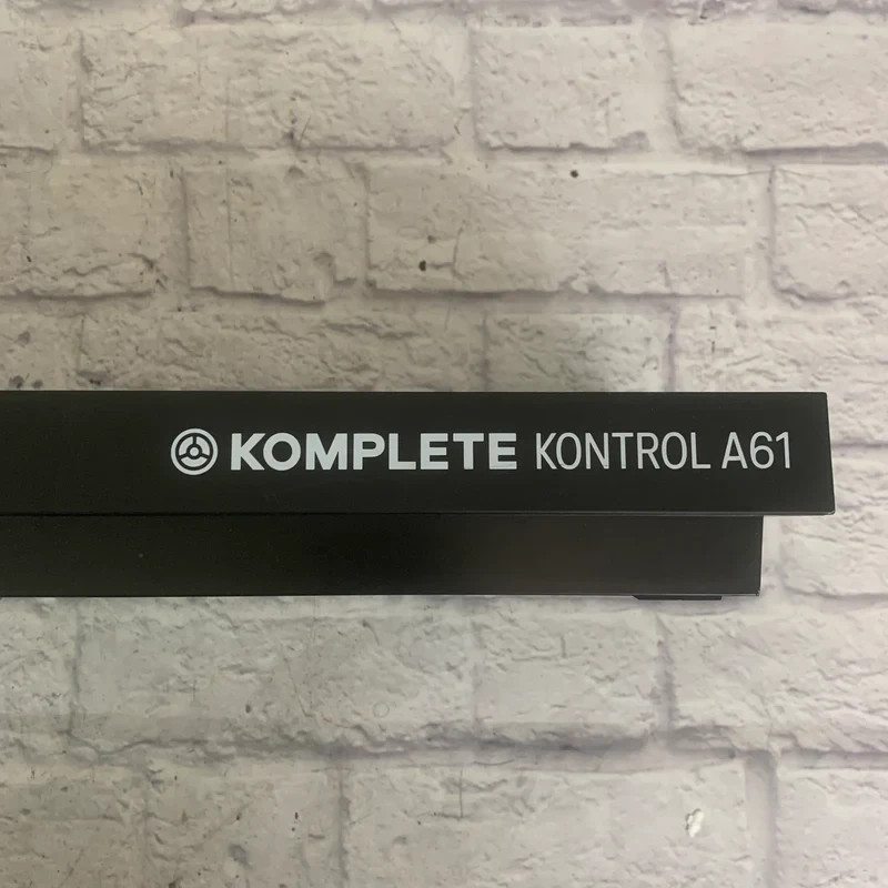 Native Instruments Komplete Kontrol A61 Smart Keyboard Controller