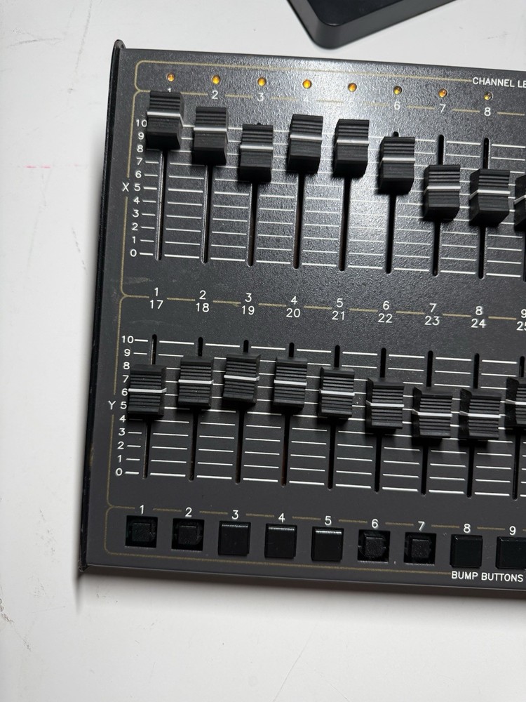 NSI MC 7016 Memory Lighting Controller 32 Channel Professional Light Console