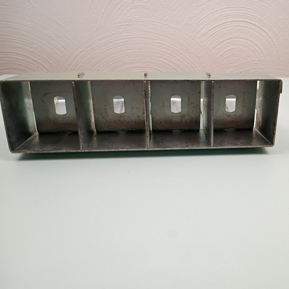 Ladbrooke Soil Block Maker - Mini 4. 4 square inserts included