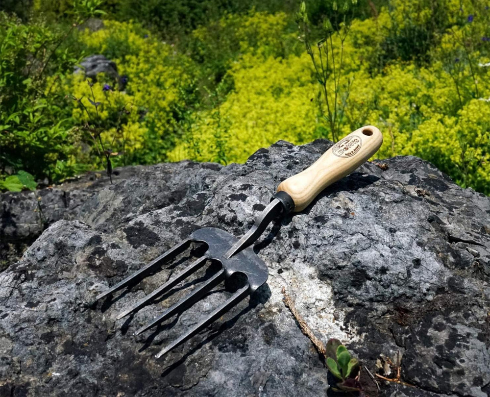 Rugged Twister Tine Hand Fork