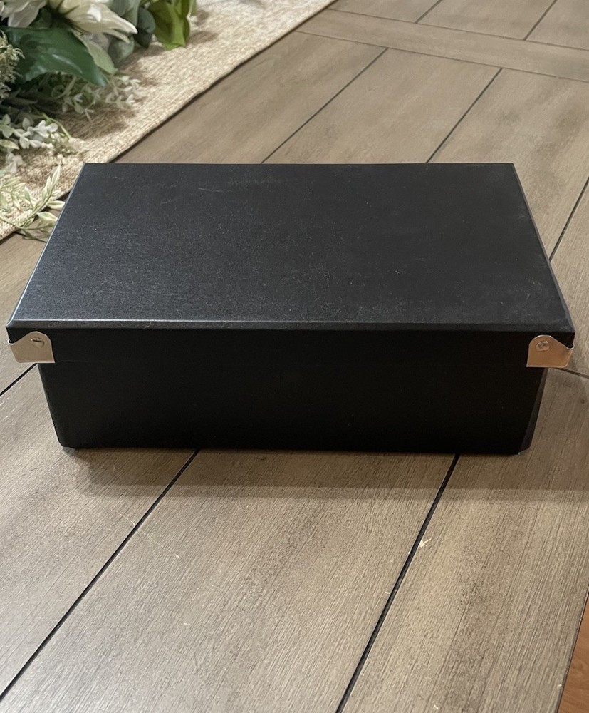 Snap And Store Box