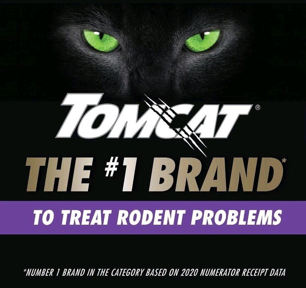 Tomcat Advanced Formula Mouse Killer with Refillable Bait Station + 12 Refills