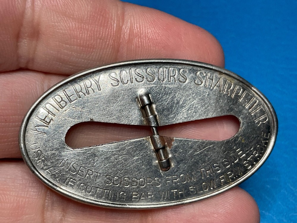 COLLECTIBLE KENBERRY SCISSORS SHARPENER