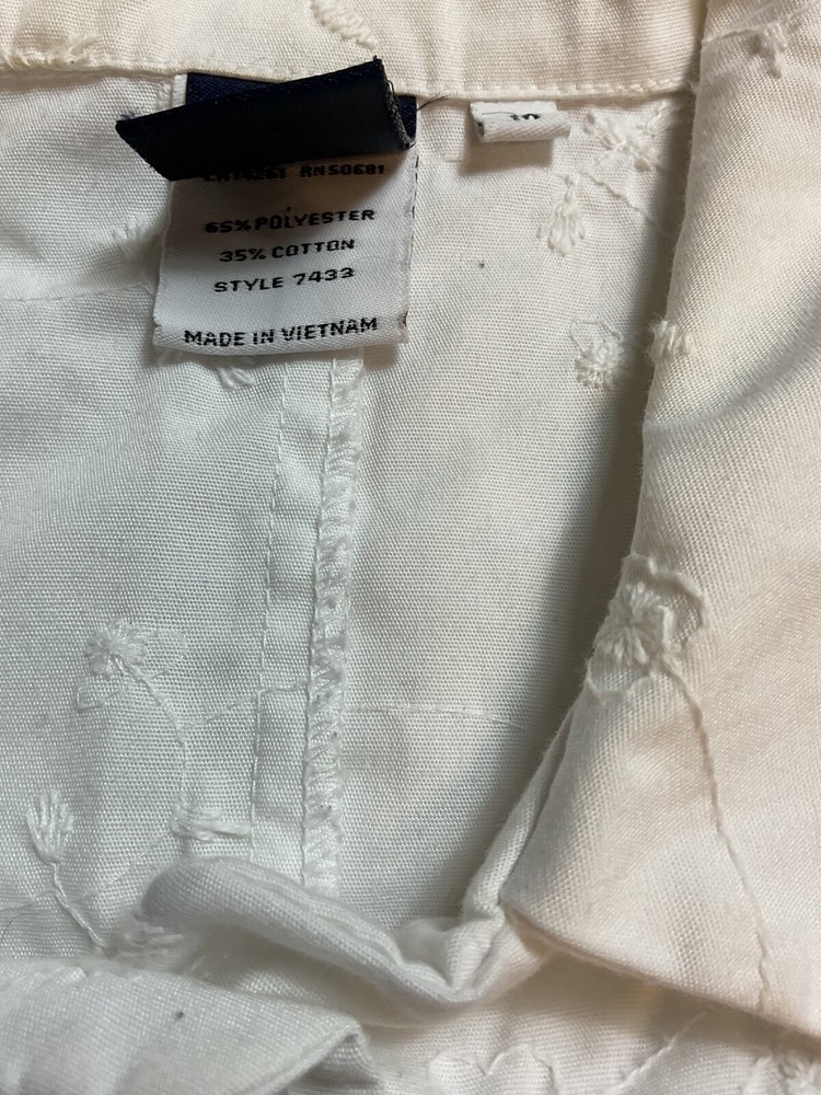 Barco Uniforms Womens Size Medium White Button-up Lab/Spa Technician Coat Floral