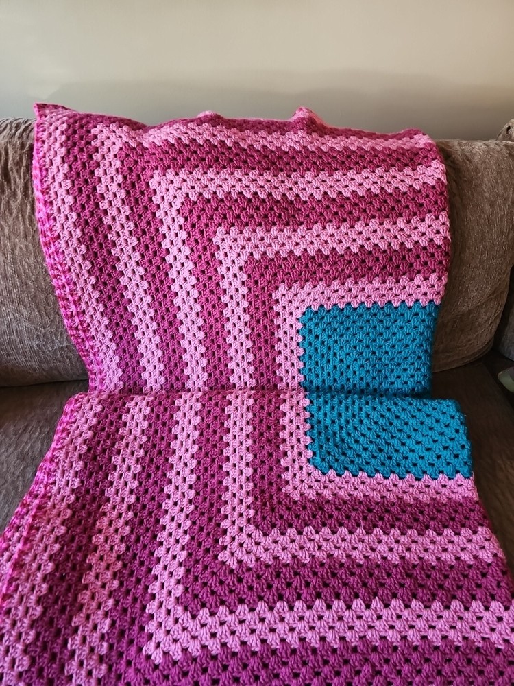 Vintage Hand Made Afghan Blanket. Approx 5' X 5'