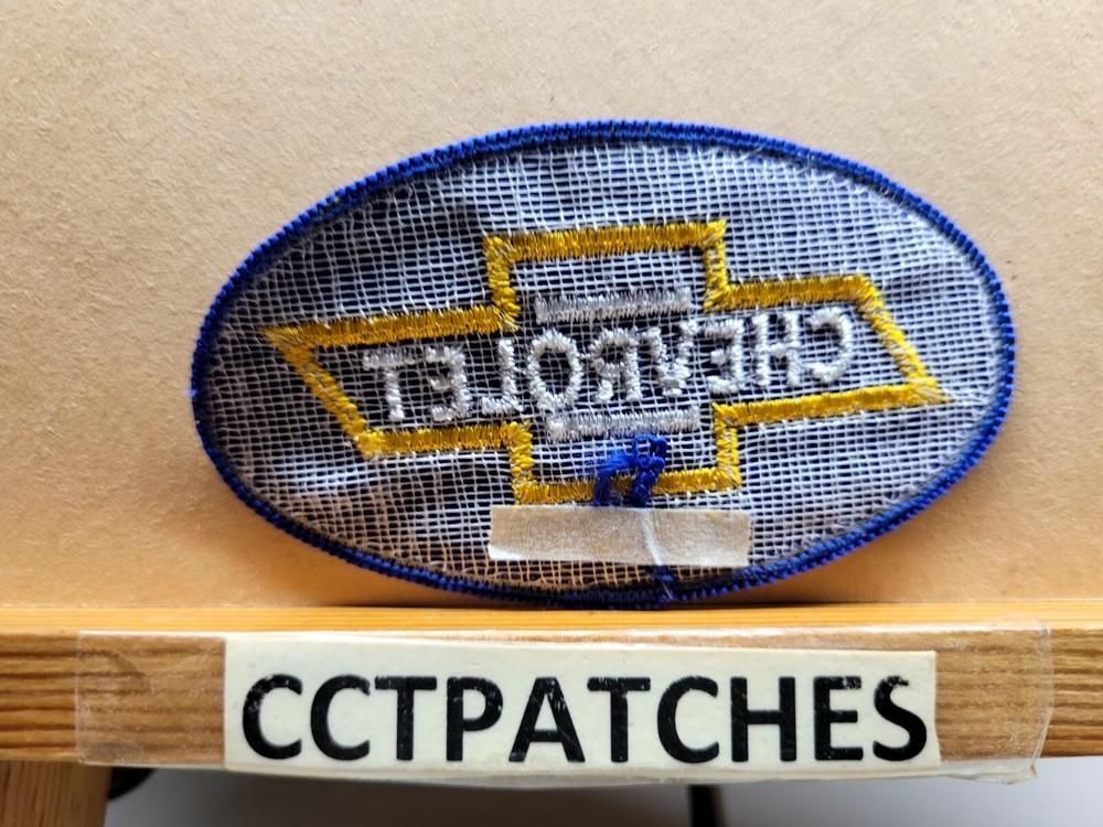 VINTAGE CHEVROLET BOWTIE OVAL PATCH