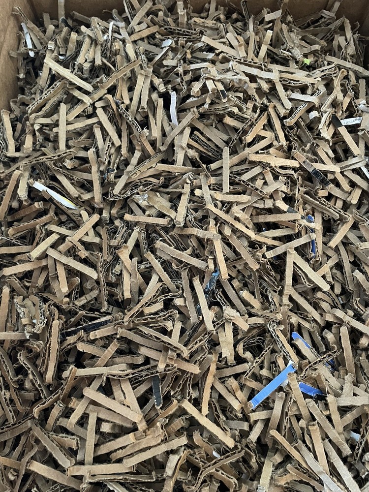 Shredded Micro Cut Cardboard 5lb Vermicompost Void Fill Eco Friendly Compostable