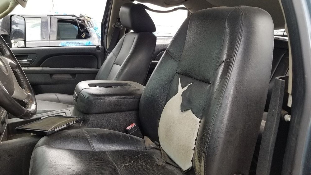13 CHEVY SILVERADO 3500 FRAME HORN FRONT RIGHT PASSENGER