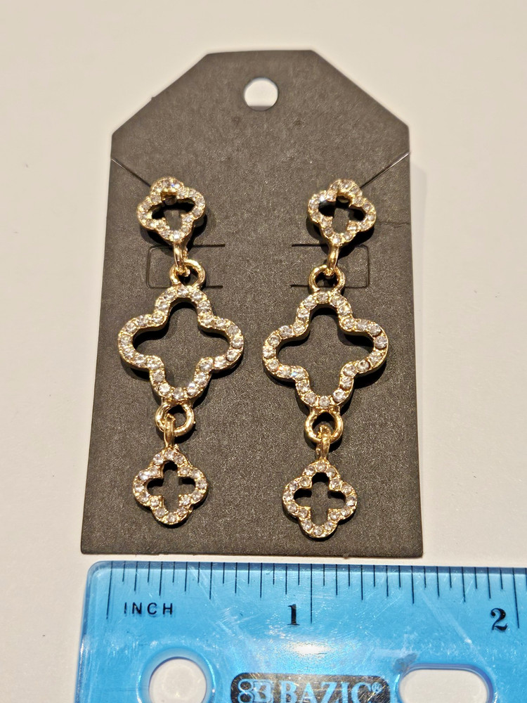 Triple Clover Earrings Pierced Dangle Gold Tone New