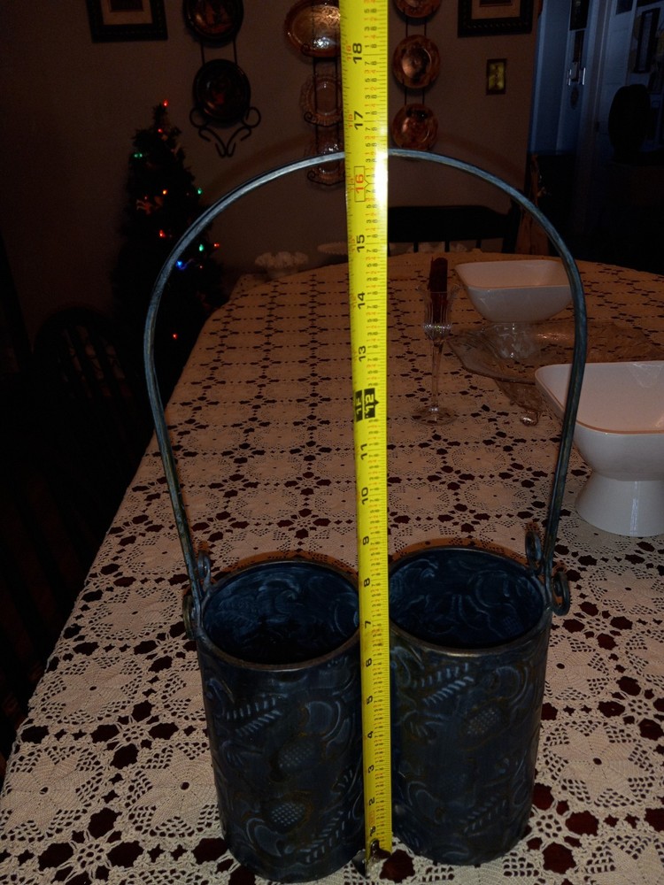 Metal Double Wine Carrier With Handle
