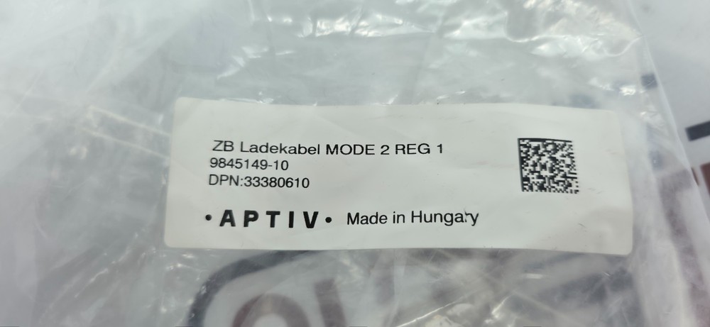 Original BMW charging cable for mains socket EU 10A type 2 9845149-10